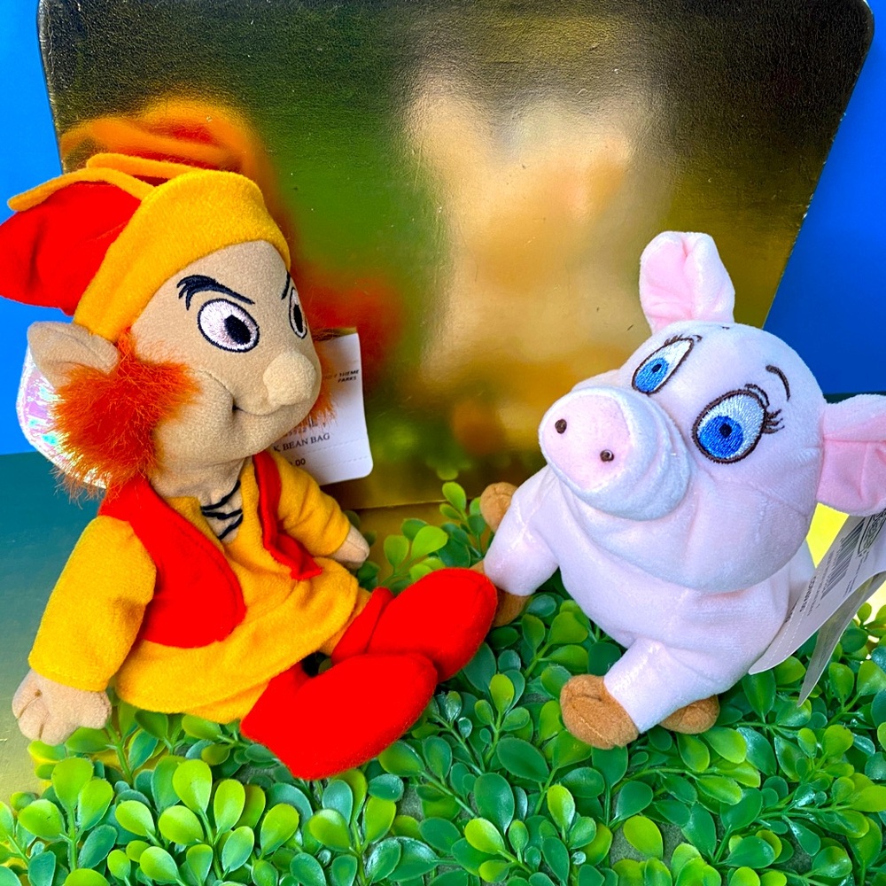 DISNEY STORE NWT VTG 90s BLACK CAULDRON FAIRFOLK & HEN WEN PIG BEAN BAG PLUSH